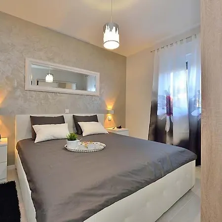 Sundream Apartament Sukošan